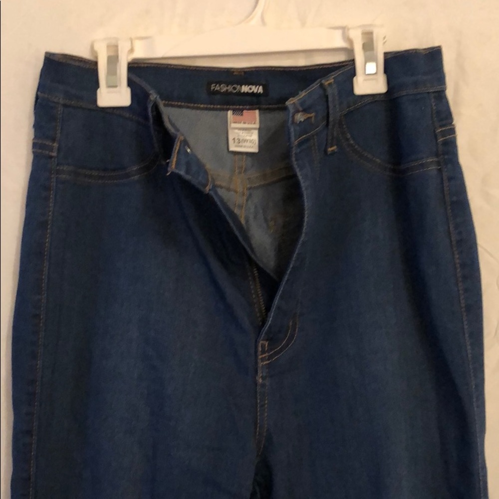 Jeans - Picture 3 of 5